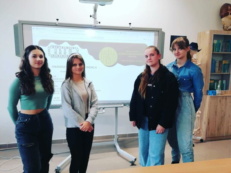 Read more about the article Prelegentki z I LO