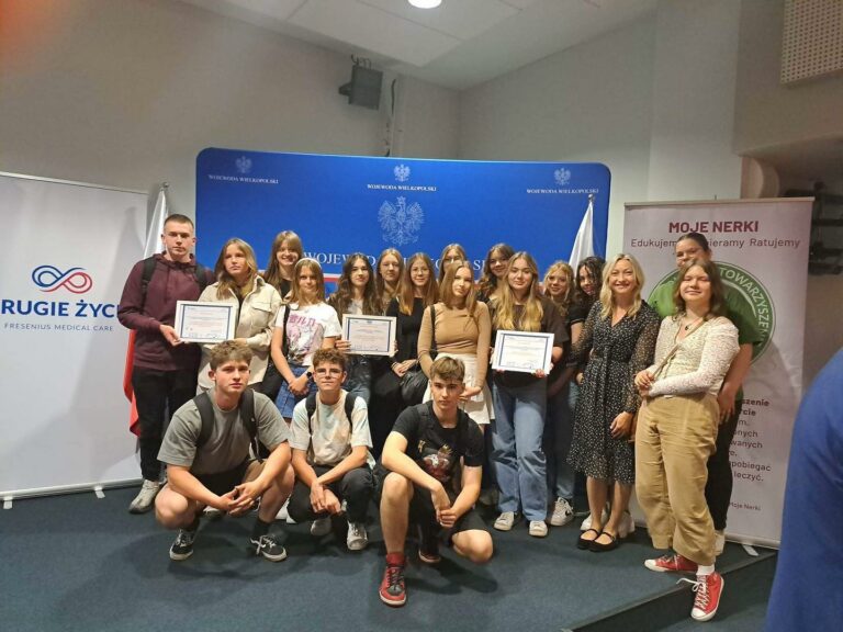 Read more about the article Wyróżnienie dla I LO!
