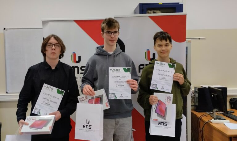 Read more about the article Mistrz Excela