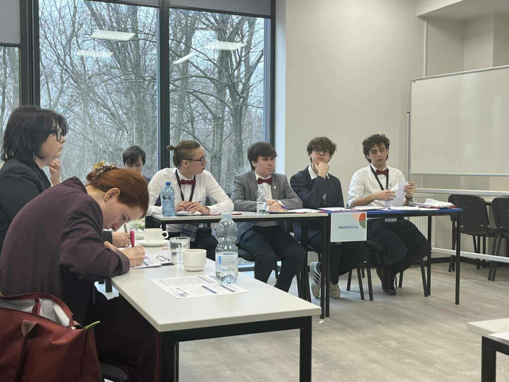 8f7060ba-735f-4e5e-aa66-ceff1df8523d