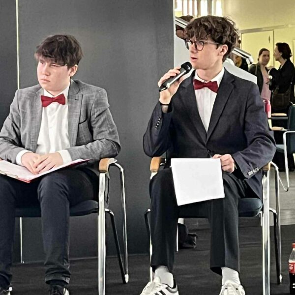 30fecf93-be36-4c48-82a6-a9d8195844e2